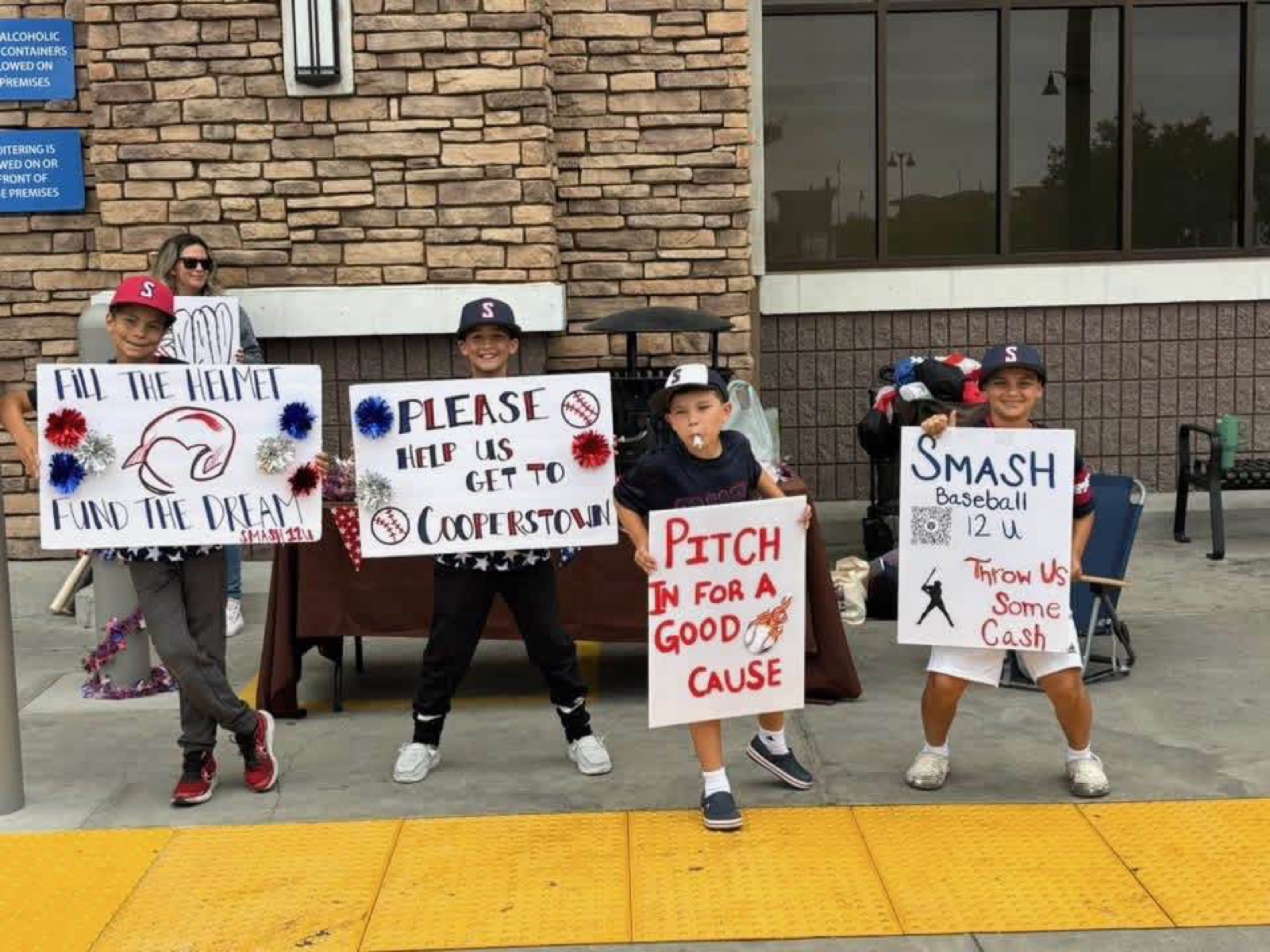 The Smash 12U baseball team